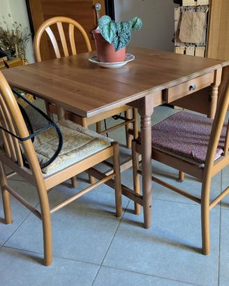 Tavolo in legno 78x64 cm allungabile (118 cm)