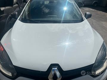 Cofano per Renault Megane Sportour