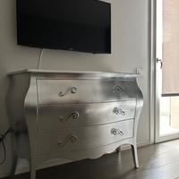 Cassettiera in legno