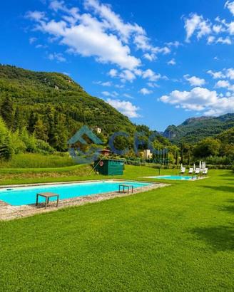 Appartamento di 147 m² con 4 locali a Camaiore