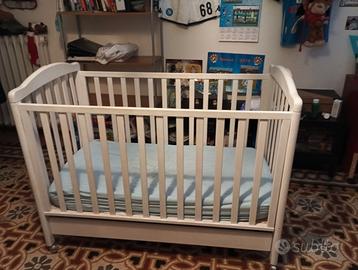 Lettino con materasso