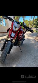 Hypermotard 1100 s