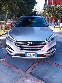 Hyundai Tucson 1.7 CRDi  XPossible