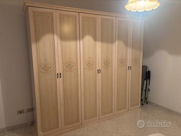 Armadio grande 3 ante doppie