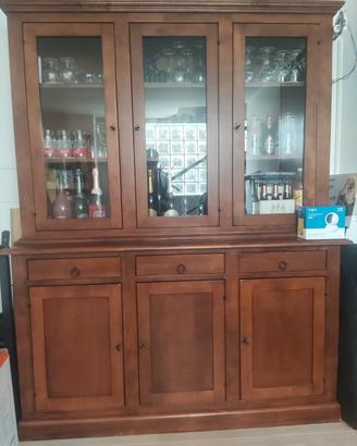 credenza in arte povera con vetrina