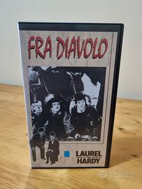 VHS "Fra diavolo" Laurel & Hardy