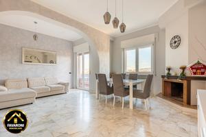 Quadrilocale Ristrutturato Anagnina/Tuscolana