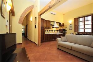 Centro storico, via garibaldi