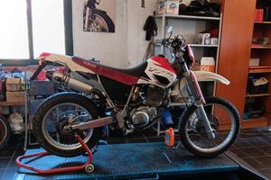 YAMAHA TT600 59X anno 1989 perfettamente funziona