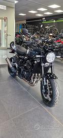 Kawasaki Z 900 RS Black Ball Edition