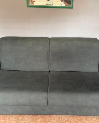 Divano letto matrimoniale
