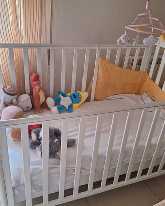 lettino  bianco italbaby modello teddy