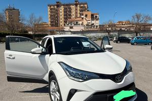 Toyota CH-R  1.8 Hybrid