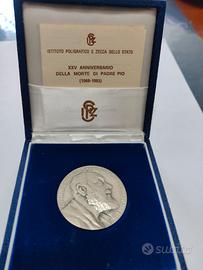 MEDAGLIA ARGENTO PADRE PIO