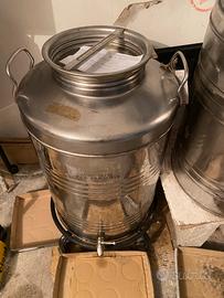 Bidone acciaio inox da 50l. Con rubinetto