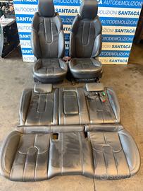 sedili interni range rover evoque 2013