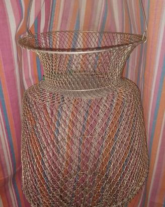 Reggi canne e Cestino per pesci in metallo