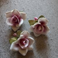 Roselline in porcellana