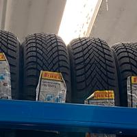 4 gomme nuove pirelli 165/65/15 invernali