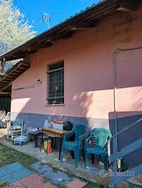 Terreno e casetta agricola