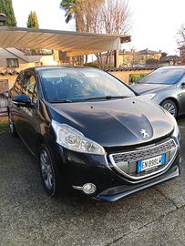 Peugeot 208 1.2 VTi 82 CV 5 porte Allure