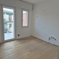 Appartamento ultimo piano ristrutturato Viale Luzz