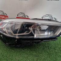 BMW F40 1 Seria 2019-2024 faro dx BMW LED