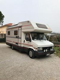 Camper ARCA EUROPA anno 92 in perfette condizioni