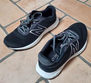 New Balance 520 v8 (W520LB8) - Taglia: 40 EU