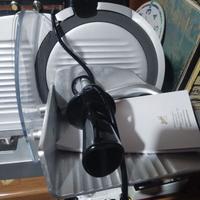 Affettatrice lama,250 berkel