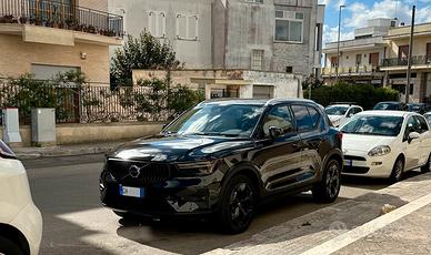 Volvo xc40 t2