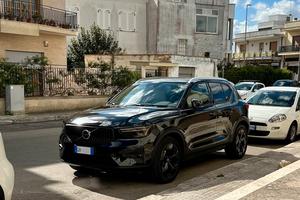 Volvo xc40 t2