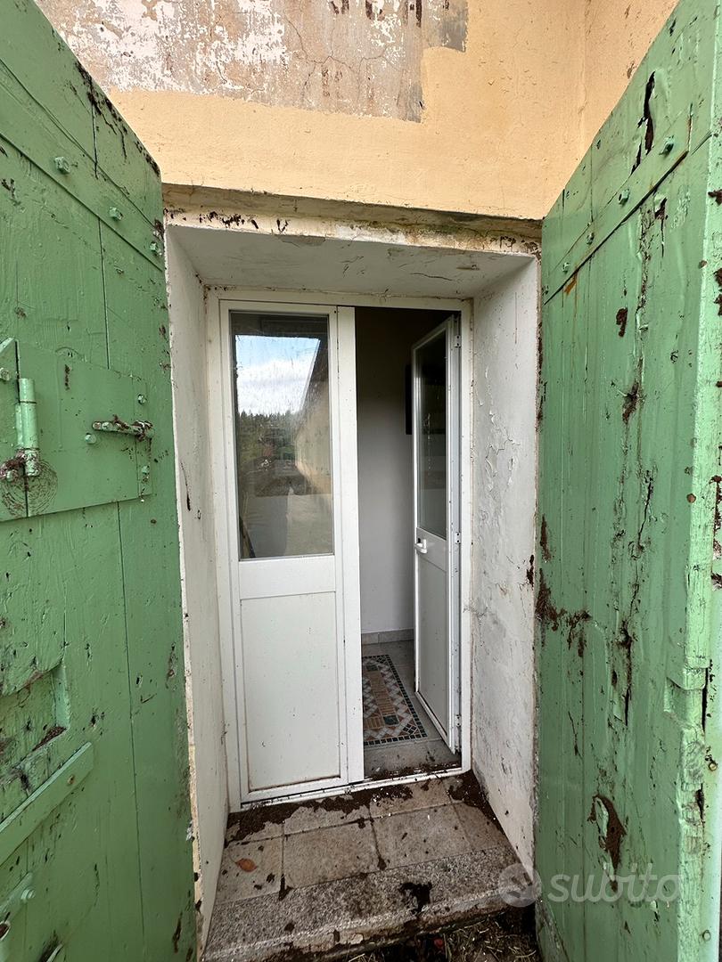 Ex caserma militare (Testa D 'alpe 1578 Mt) - Vista 3