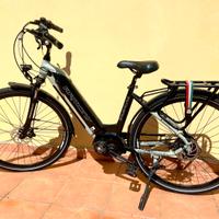 ARMONY GENOVA EXECUTIVE