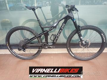MTB FULL FOCUS JAM CARBON 8.8 FOX 36 SRAM 12V