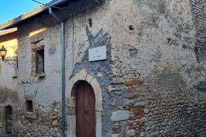 Fabbricato rurale, 120mq, Valle D'Ocre