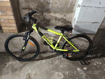 Bicicletta Rockrider 500