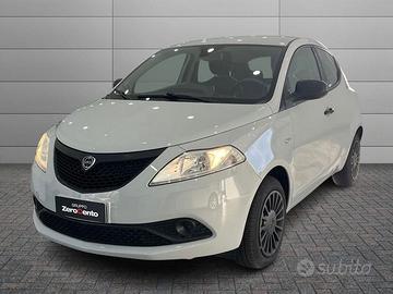Lancia Ypsilon 1.0 firefly hybrid s&s 70cv