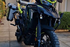 MOTO BENELLI TRK 702X 