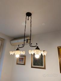 Lampadario in ferro battuto con 2  luci