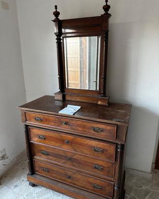 Cassettone / Comò Antico con Specchiera in Legno