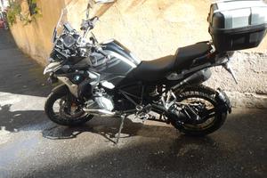 Bmw r 1250 gs - 2023 triple black