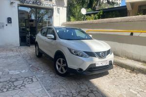 NISSAN Qashqai 1.5 dCi Acenta