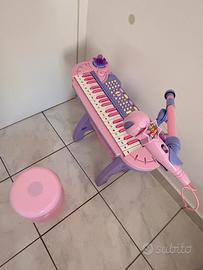 Pianola bambina