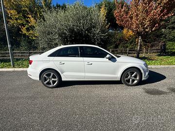 AUDI A3 3ª serie - 2017