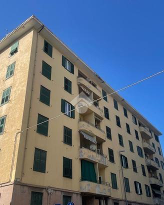 2 LOCALI A TRIESTE