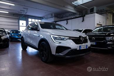 Renault Arkana 1.6 E-Tech hybrid R.S. Line 145cv