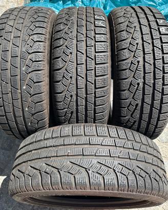 4 Gomme Pirelli Sottozero Winter 210 + cerchi