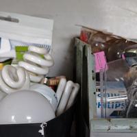 lampadine e flourescenti