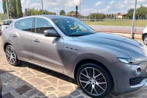 Maserati Levante V6 Diesel AWD